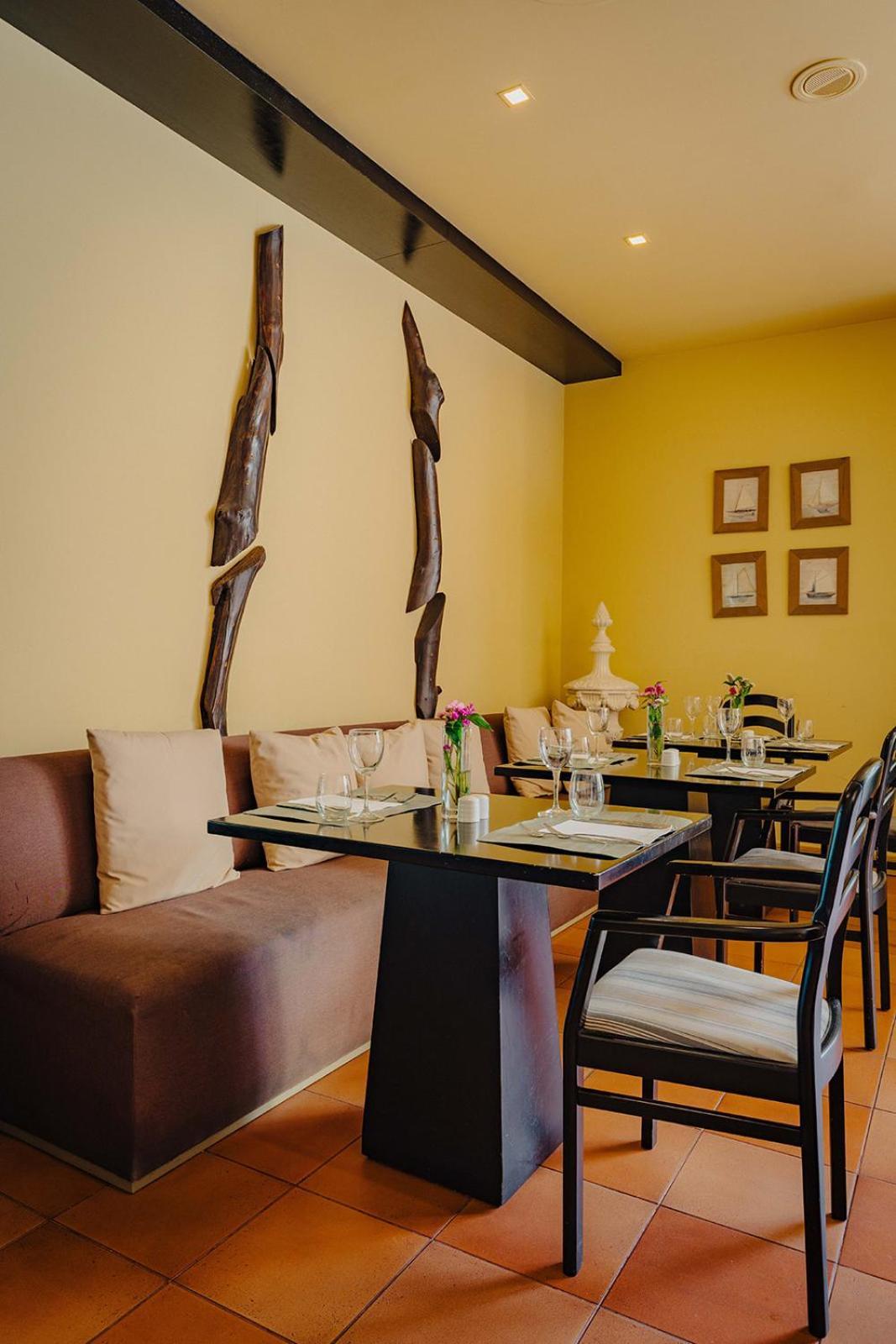 - - Savoy Signature 4* Calheta (Madeira)